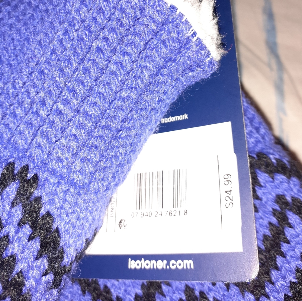 Women's Gloves - Picture 3 of 3